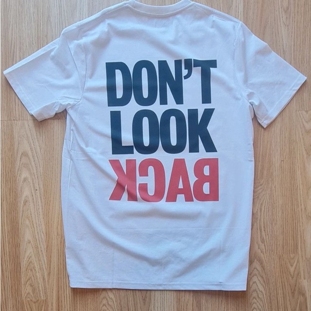 Women's short-sleeved tops